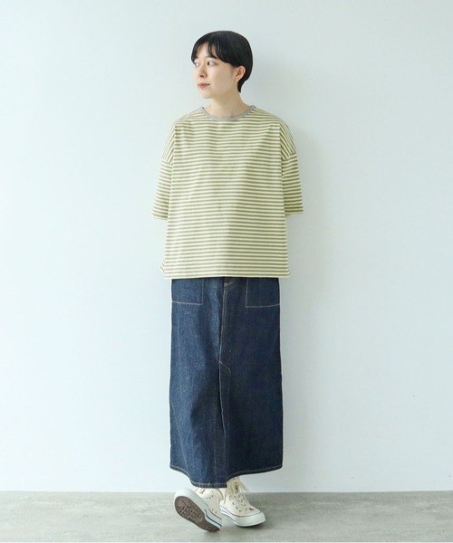 PAR ICI（パーリッシィ）の「ボーダー配色バインダー 5分袖BIG Tシャツ（Tシャツ/カットソー・レディース・グリーン/ピンク系その他/サックスブルー/ブラック/ライトブルー/オレンジ/イエロー/カーキ/マスタード/ダークブラウン/グリーン系その他/ピンク系その他2・FREE）」の17枚目の写真