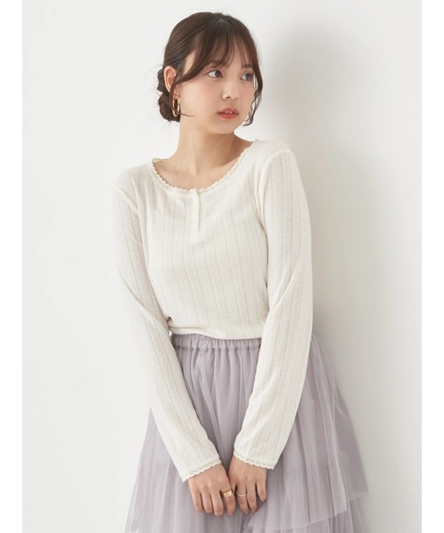 earth music&ecology（アースミュージックアンドエコロジー）の「アイレットジャガードタイトプルオーバー（Tシャツ/カットソー・レディース・ブルー/杢グレー/アイボリー/レッド・FREE）」の5枚目の写真