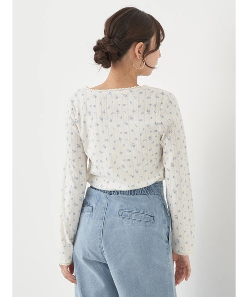 earth music&ecology（アースミュージックアンドエコロジー）の「アイレットジャガードタイトプルオーバー（Tシャツ/カットソー・レディース・ブルー/杢グレー/アイボリー/レッド・FREE）」の10枚目の写真