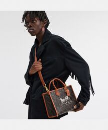エース トート バッグ 17・ホース アンド キャリッジ プリント COACH｜【公式】エース トート バッグ 17・ホース アンド