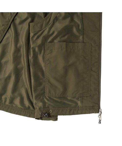 WILD THINGS（ワイルドシングス）の「WILD THINGS UTILITY VEST（ワイルドシングス ユーティリティベスト）（ベスト・メンズ・グリーン系/ライトブルー/ブラック・X-LARGE/LARGE/MEDIUM）」の7枚目の写真