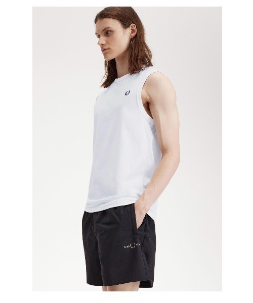 FRED PERRY(フレッドペリー)の「Crew Neck Tank(タンクトップ・メンズ・ホワイト・L/M/S)」の3枚目の写真