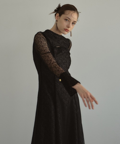 ANDRESD(アンドレスド)の「バックオープンジオメトリックドレス / back open geometric dress(ドレス・レディース・イエロー/グレー/オリーブ/ブラウン/ブラック・S/M/L)」の9枚目の写真