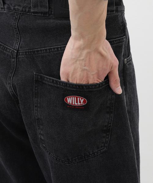 WILLY CHAVARRIA(ウィリーチャバリア)の「WILLY CHAVARRIA STRAIGHT DENIM PANTS BSP509(デニムパンツ・メンズ・ブラック系その他・SMALL/MEDIUM)」の5枚目の写真