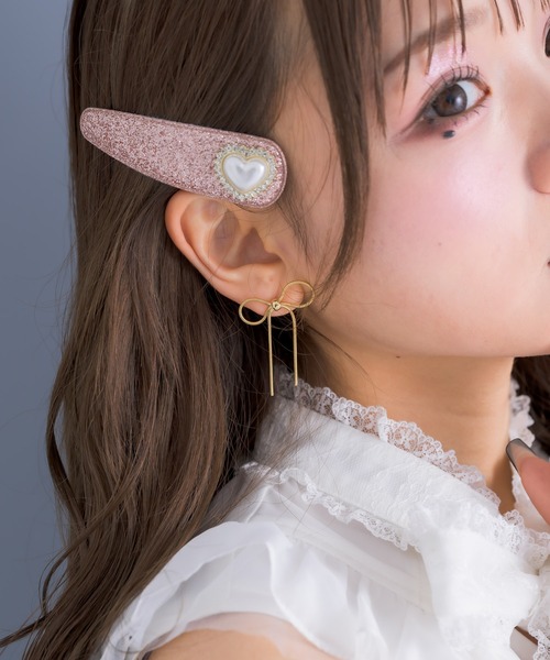couture BY ROJITA(クチュールバイロジータ)の「リボンピアス(ピアス(両耳用)・レディース・シルバー/ゴールド・FREE)」の3枚目の写真