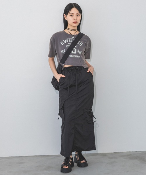 PAGEBOY（ページボーイ）の「マルチポケットナロースカート（スカート・レディース・チャコールグレー/ブラック・FREE）」の3枚目の写真