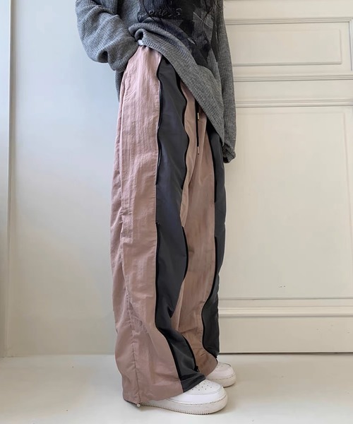 LAFFMO(ラフモ)の「バイカラーシャカシャカパンツ(その他パンツ・レディース・ピンク/ブラック・F)」の7枚目の写真