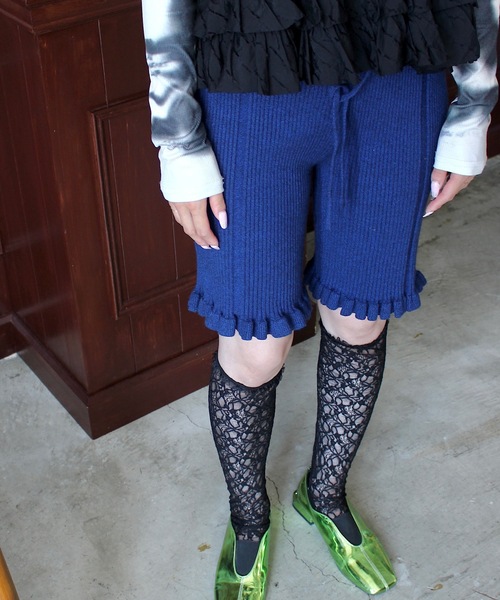 Se ボリュームフリルリブハーフパンツ【SANSeLF】sanw24s024 SANSeLF（サンセルフ）の「Se ボリュームフリルリブハーフパンツ