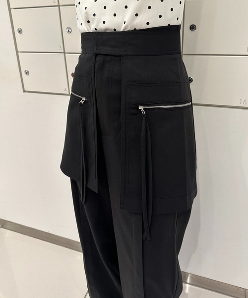 solleim（ソルレム）の「[全骨格美脚見え]スカートレイヤードスラックス（その他パンツ・レディース・ベージュ/ブラック/グレー・M/S）」の12枚目の写真