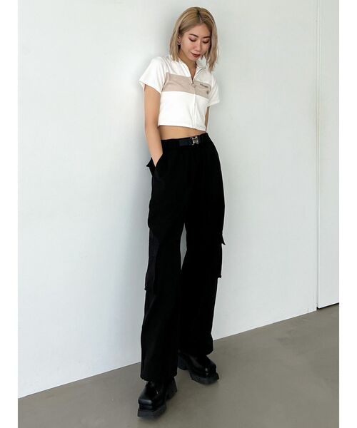 EMODA(エモダ)の「ナイロンベルトタックパンツ(その他パンツ・レディース・ブラック/ベージュ/ホワイト・FREE)」の17枚目の写真