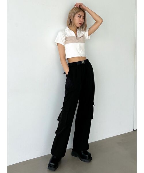 EMODA(エモダ)の「ナイロンベルトタックパンツ(その他パンツ・レディース・ブラック/ベージュ/ホワイト・FREE)」の18枚目の写真