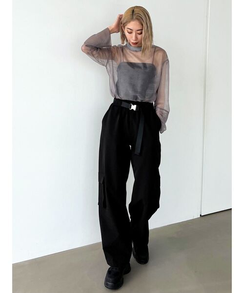 EMODA(エモダ)の「ナイロンベルトタックパンツ(その他パンツ・レディース・ブラック/ベージュ/ホワイト・FREE)」の9枚目の写真