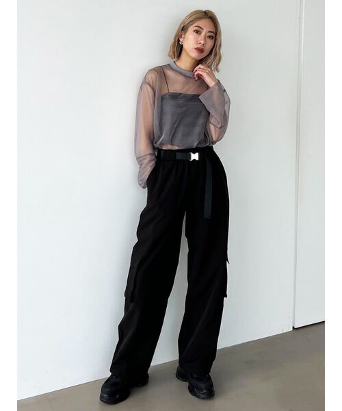 EMODA(エモダ)の「ナイロンベルトタックパンツ(その他パンツ・レディース・ブラック/ベージュ/ホワイト・FREE)」の10枚目の写真