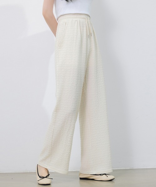 SAISON DE PAPILLON（セゾンドパピヨン）の「ウエストゴム体型カバーワイドパンツ（その他パンツ・レディース・グリーン/グレー/ブラック/アイボリー・フリー）」の6枚目の写真