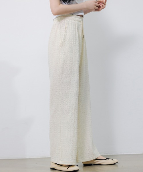 SAISON DE PAPILLON（セゾンドパピヨン）の「ウエストゴム体型カバーワイドパンツ（その他パンツ・レディース・グリーン/グレー/ブラック/アイボリー・フリー）」の7枚目の写真