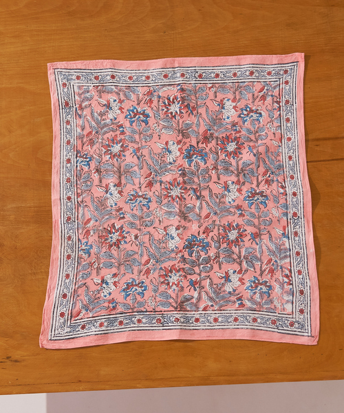 collex(コレックス)の「ブロックプリント バンダナ 52×52㎝(バンダナ/スカーフ・レディース・イエロー/ブルー/サーモンピンク・フリー)」の1枚目の写真