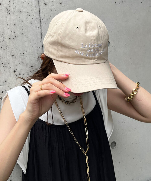 DouDou(ドゥドゥ)の「3段刺繍ロゴキャップ(キャップ・レディース・グリーン/ブラック/ホワイト/ベージュ・FREE)」の4枚目の写真