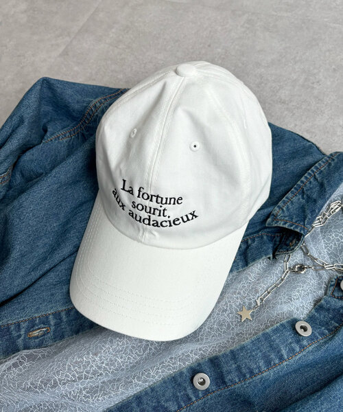 DouDou(ドゥドゥ)の「3段刺繍ロゴキャップ(キャップ・レディース・グリーン/ブラック/ホワイト/ベージュ・FREE)」の3枚目の写真