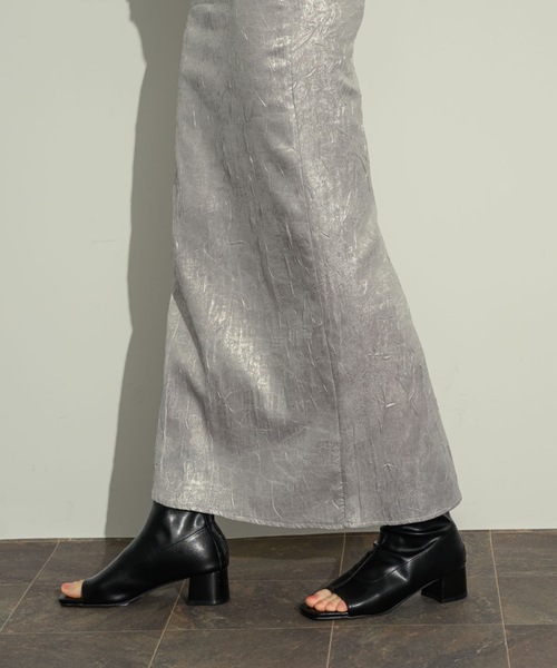 NEUNA（ヌナ）の「オープントゥショートブーティー（ブーツ・レディース・ブラック/アイボリー・L/M/S）」の12枚目の写真