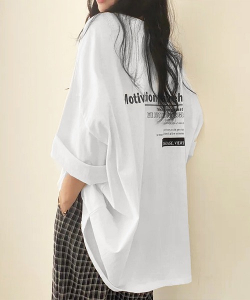Miniministore(ミニミニストア)の「オーバーサイズ 英文字ロゴ 半袖Tシャツ(Tシャツ/カットソー・レディース・グレイッシュベージュ/ブラック/ロイヤルブルー/ホワイト・FREE)」の1枚目の写真