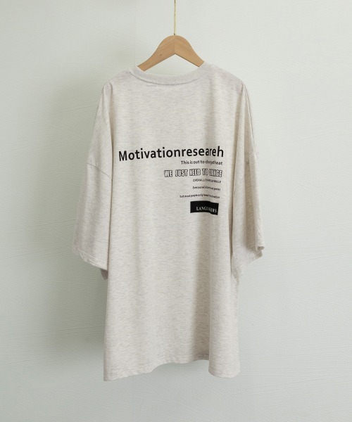Miniministore(ミニミニストア)の「オーバーサイズ 英文字ロゴ 半袖Tシャツ(Tシャツ/カットソー・レディース・グレイッシュベージュ/ブラック/ロイヤルブルー/ホワイト・FREE)」の16枚目の写真