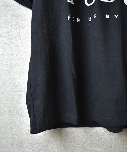 FUBU（ フブ）の「【T4】【FUBU】FULL FRONT EMBRODERY LOGO S/S TEE（Tシャツ/カットソー・メンズ・ブラック/ホワイト・MEDIUM/LARGE/X-LARGE）」の11枚目の写真