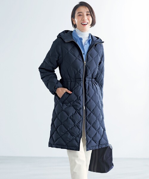 UNFILO（アンフィーロ）の「ボリュームスリーブ クロップドシャツ（シャツ/ブラウス・レディース・サックスブルー系/スカイブルー系2/ブラック系/ホワイト系・SMALL/MEDIUM）」の20枚目の写真