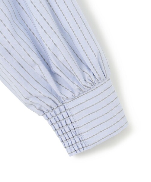 UNFILO（アンフィーロ）の「ボリュームスリーブ クロップドシャツ（シャツ/ブラウス・レディース・サックスブルー系/スカイブルー系2/ブラック系/ホワイト系・SMALL/MEDIUM）」の8枚目の写真