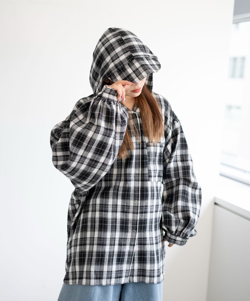 dispark(ディスパーク)の「DISPARK/キャップフーディーチェックシャツ(シャツ/ブラウス・レディース・グリーン/ブラック・FREE)」の2枚目の写真