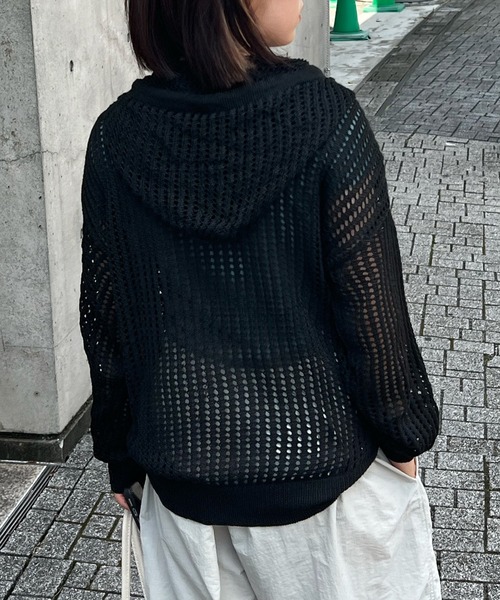 MEMECLE（メメクル）の「【 MEMECLE / メメクル 】シースルー ルーズメッシュパーカー（パーカー・レディース・ブラック/ホワイト・M/L）」の22枚目の写真