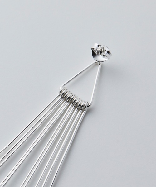 YArKA（ヤーカ）の「【YArKA/ヤーカ】surface processing 5parts layered earring(pierce)[ftdtf9] / 表面加工重ねパーツピアス（ピアス（両耳用）・レディース・ゴールド/その他1/シルバー・FREE）」の10枚目の写真