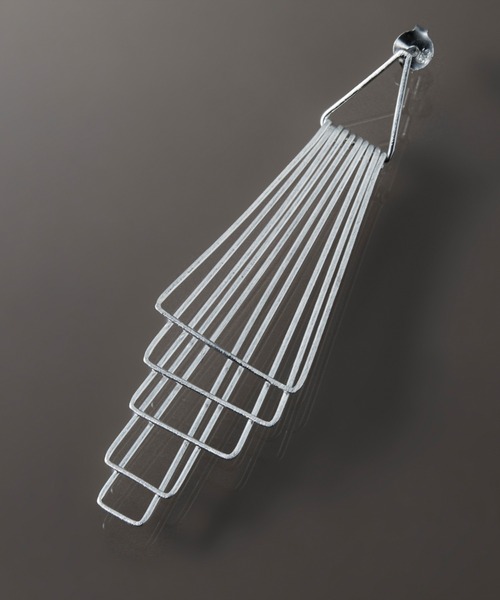 YArKA（ヤーカ）の「【YArKA/ヤーカ】surface processing 5parts layered earring(pierce)[ftdtf9] / 表面加工重ねパーツピアス（ピアス（両耳用）・レディース・ゴールド/その他1/シルバー・FREE）」の11枚目の写真