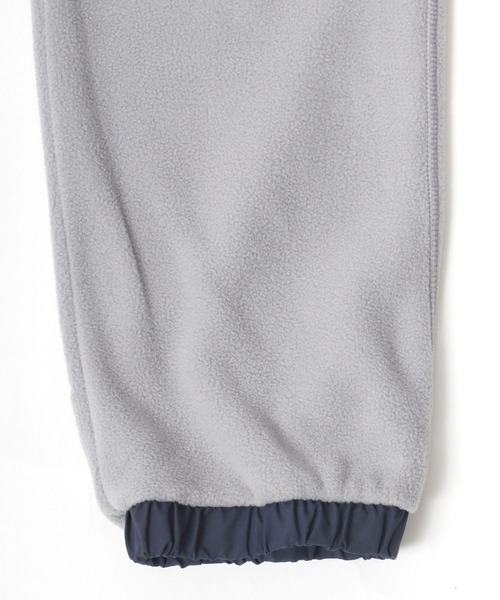 LOGOS（ロゴス）の「LOGOS/ロゴス フリース 切替ポケット ワンポイントロゴ ベイカー ジョガーパンツ レディース メンズ（その他パンツ・メンズ・ブラック/ネイビー/ライトグレー/カーキ・L/M/LL）」の13枚目の写真