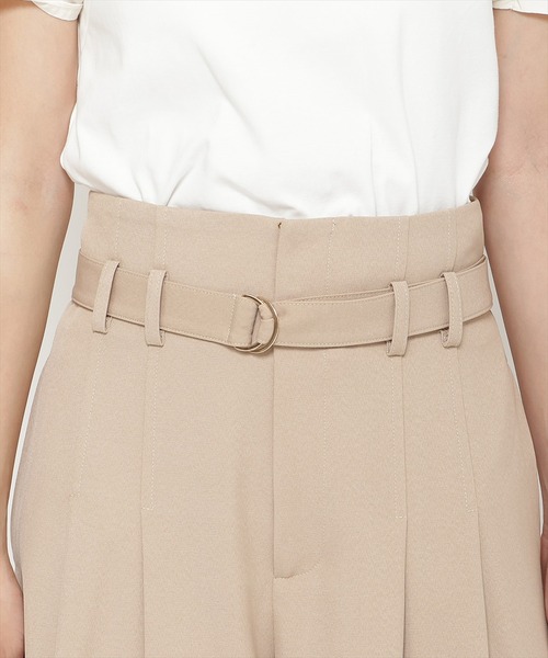 REDYAZEL（レディアゼル）の「ハイウエストタックフレアパンツ（その他パンツ・レディース・ベージュ/グレー・SMALL/MEDIUM）」の12枚目の写真