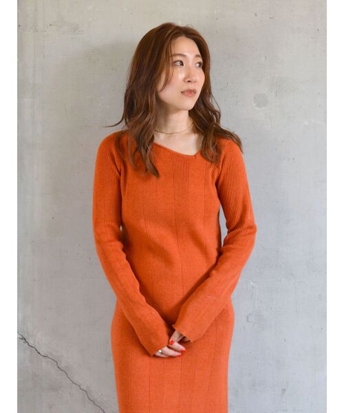 Ungrid(アングリッド)の「【WEB限定】ランダムリブニットワンピース(ワンピース・レディース・オレンジ/ブラック/ダークグリーン・FREE)」の19枚目の写真