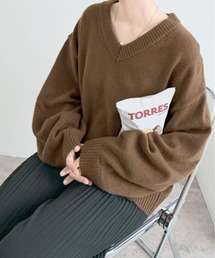 オーバーサイズ」に該当するレディースのニット/セーター（V