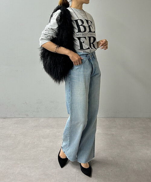 SHENERY（シーナリー）の「Beer ロングスリーブTee（Tシャツ/カットソー・レディース・ライトグレー/ベージュ・FREE）」の4枚目の写真