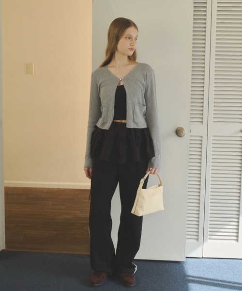 GIUNON(ジウノン)の「double pocket knit cardigan / ダブルポケットニットカーディガン(カーディガン/ボレロ・レディース・ブラック/グリーン/ブルー・FREE)」の12枚目の写真