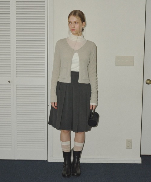 GIUNON(ジウノン)の「double pocket knit cardigan / ダブルポケットニットカーディガン(カーディガン/ボレロ・レディース・ブラック/グリーン/ブルー・FREE)」の19枚目の写真