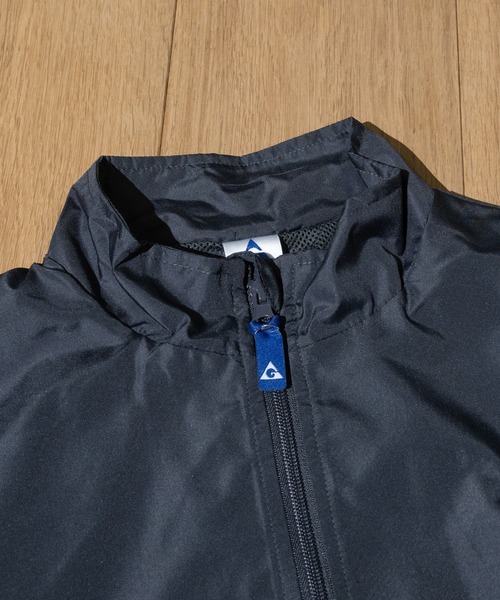 GERRY（ジェリー）の「【30】〔GERRY/ジェリ-〕ポリエステルタフタ 裏メッシュ フルジップ スタンドジャケット（ナイロンジャケット・キッズ・ブラック/ダークグレー・140/150/160/130）」の8枚目の写真