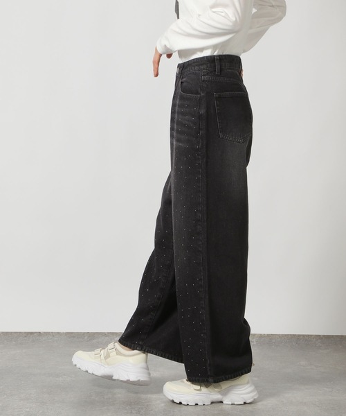 LAKOLE(ラコレ)の「ビジューワイドデニム / 149042(デニムパンツ・レディース・ブラック/ブルー・MEDIUM/SMALL)」の9枚目の写真