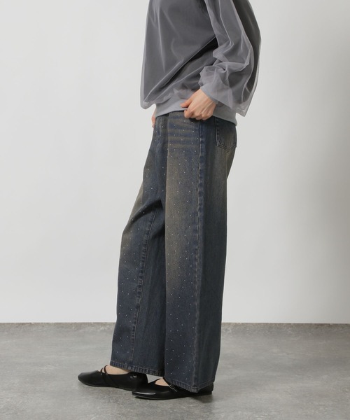 LAKOLE(ラコレ)の「ビジューワイドデニム / 149042(デニムパンツ・レディース・ブラック/ブルー・MEDIUM/SMALL)」の11枚目の写真