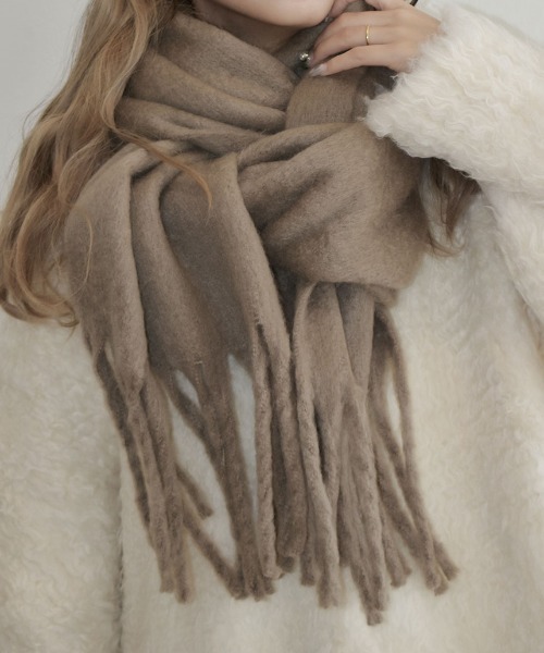 セール】フラッフィーフリンジマフラー／fluffy fringe muffler