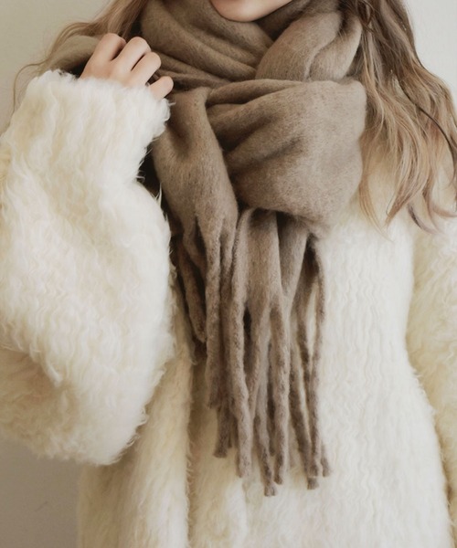 フラッフィーフリンジマフラー／fluffy fringe muffler ストール