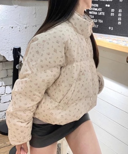 Teem Store（チームストア）の「フラワープリント 中綿スタンド ジャケット（ブルゾン・レディース・ブルー/ピンク・M/L）」の18枚目の写真