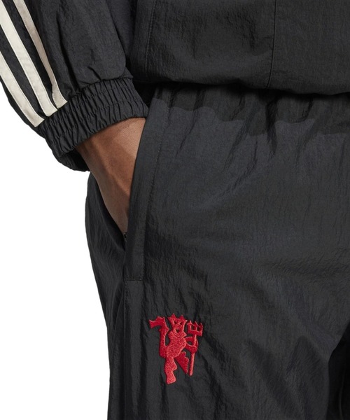 adidas（アディダス）の「MUFC OG TP　IS6527（その他パンツ・メンズ・ブラック・3/XX-LARGE）」の4枚目の写真