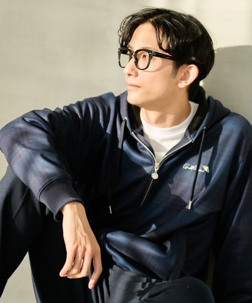 Arnold Palmer（アーノルドパーマー）の「ピーチ 裏シャギー シェア チェックプリント ジップパーカー（パーカー・レディース・杢グレー/ネイビー・L/M/S/XS/LL）」の12枚目の写真