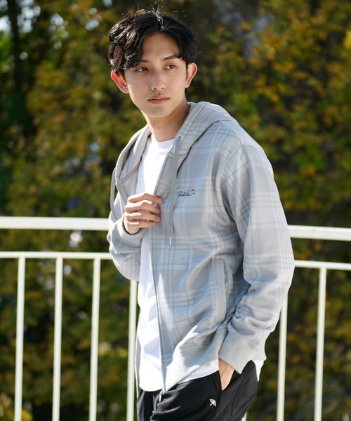 Arnold Palmer（アーノルドパーマー）の「ピーチ 裏シャギー シェア チェックプリント ジップパーカー（パーカー・レディース・杢グレー/ネイビー・L/M/S/XS/LL）」の6枚目の写真