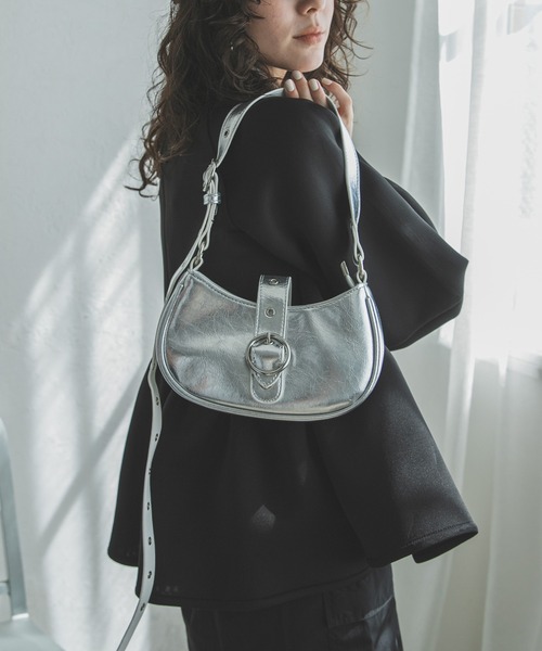 bohmal(ボマール)の「ハーフムーンバックルベルトショルダーバッグ/ホーボーバッグ/スワローマチ(ショルダーバッグ・レディース・シルバー/ブラック・FREE)」の11枚目の写真