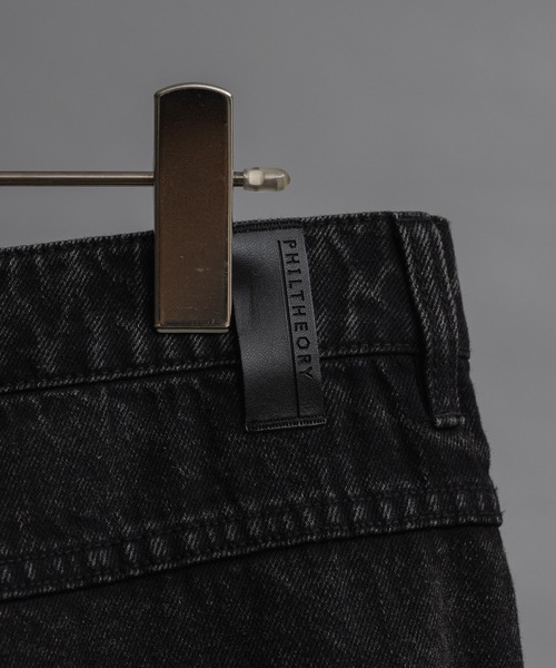 PHILTHEORY（フィルセオリー）の「Military denim pants/ミリタリーデニムパンツ（Tシャツ/カットソー・メンズ・ブラック系その他/ブラック・3/2/1）」の17枚目の写真